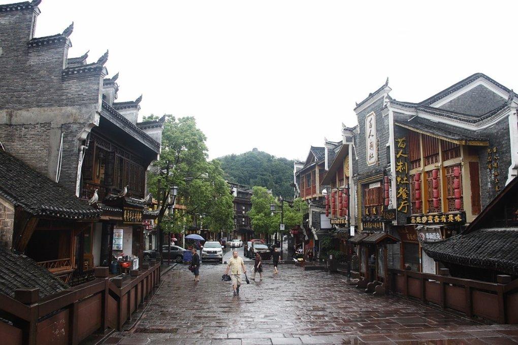 铃木彩艳:在不该丢球的时间丢球了,感觉自己能力还是有不足