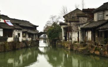 男孩期末成绩不理想 用小纸条“委婉”告诉妈妈 妈妈：我没动手 机会留给明年